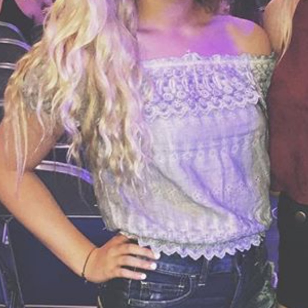 American Eagle Top